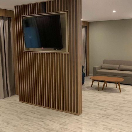 Tryp By Wyndham Asuncion Hotel Exterior foto