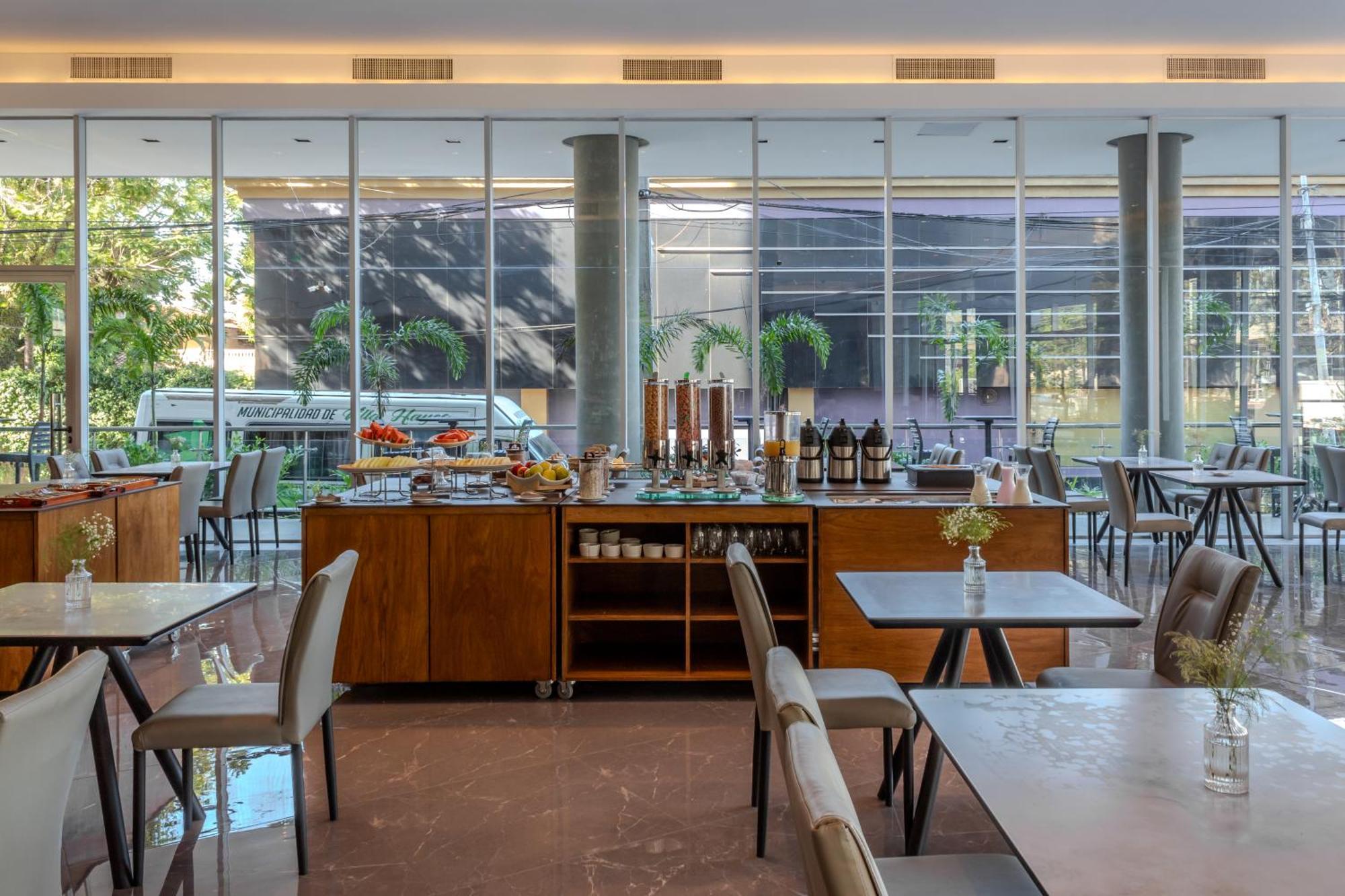 Tryp By Wyndham Asuncion Hotel Exterior foto