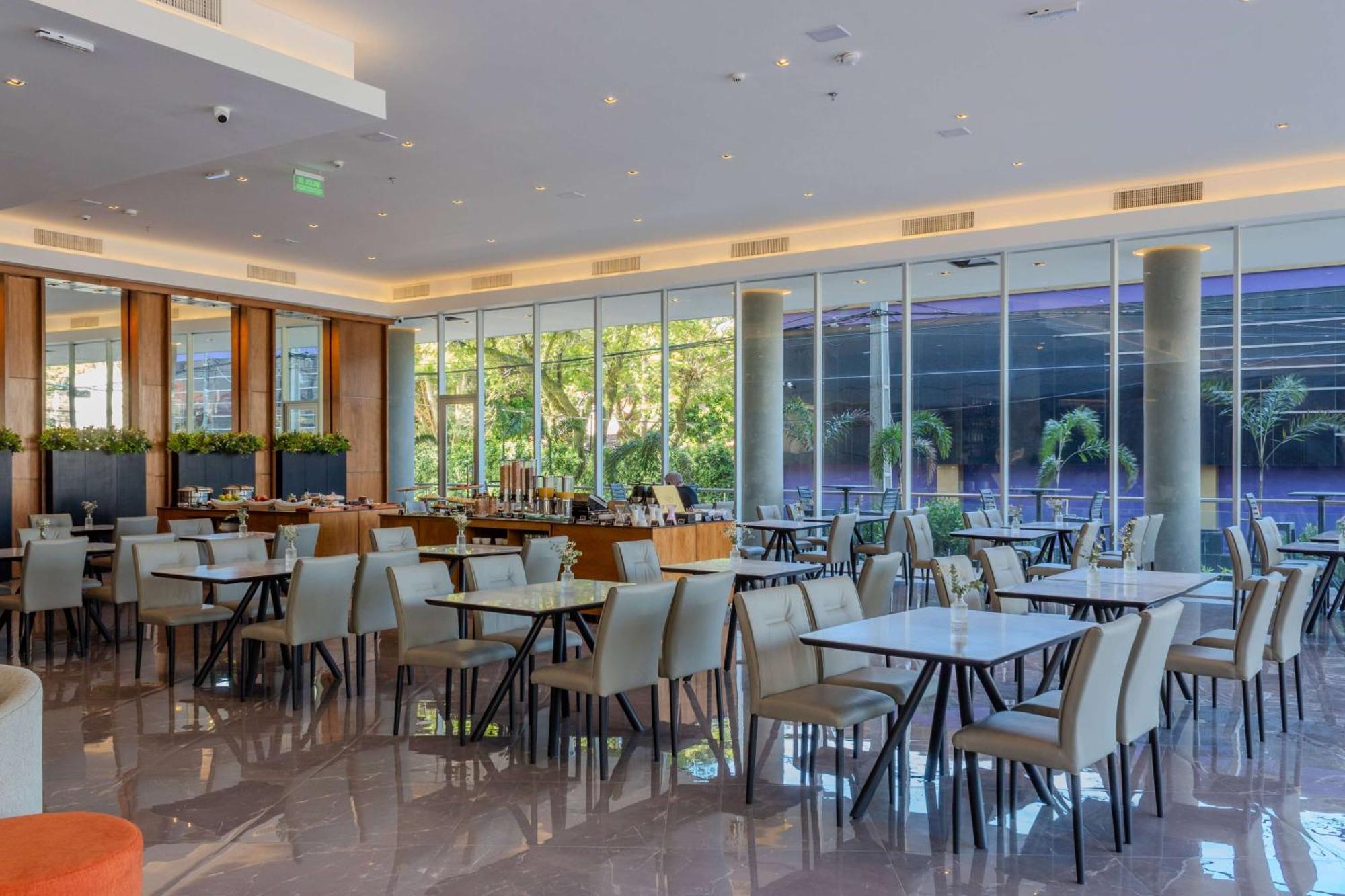 Tryp By Wyndham Asuncion Hotel Exterior foto